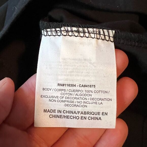 NWT! Black converse graphic tee - Picture 8 of 9